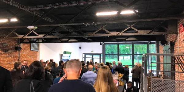 visuel Verre de l'amiti&eacute; pour la passation du directeur d'agence du Cr&eacute;dit du Nord de Flixecourt